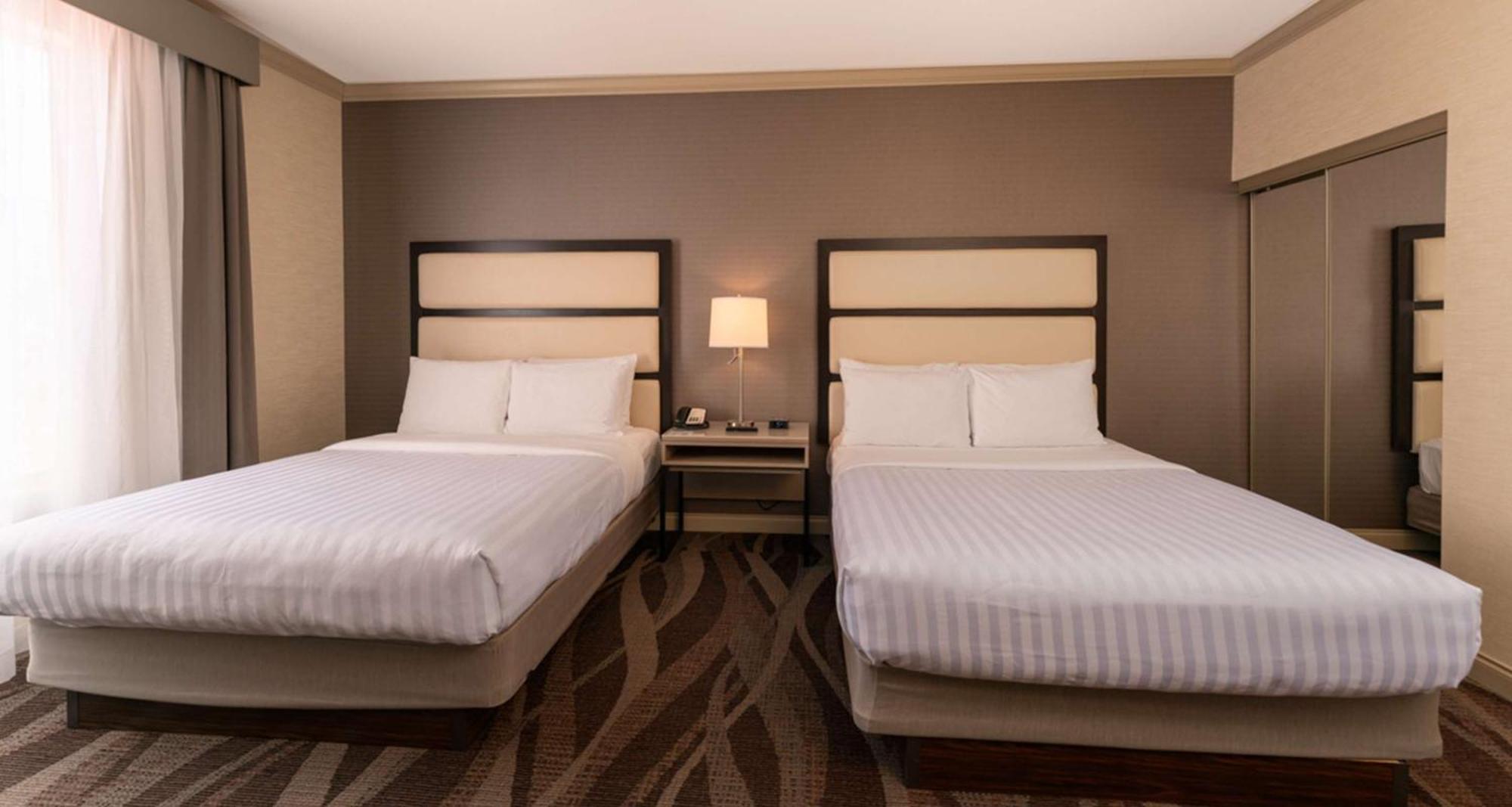 Prestige Harbourfront Resort, Worldhotels Luxury Salmon Arm Eksteriør billede