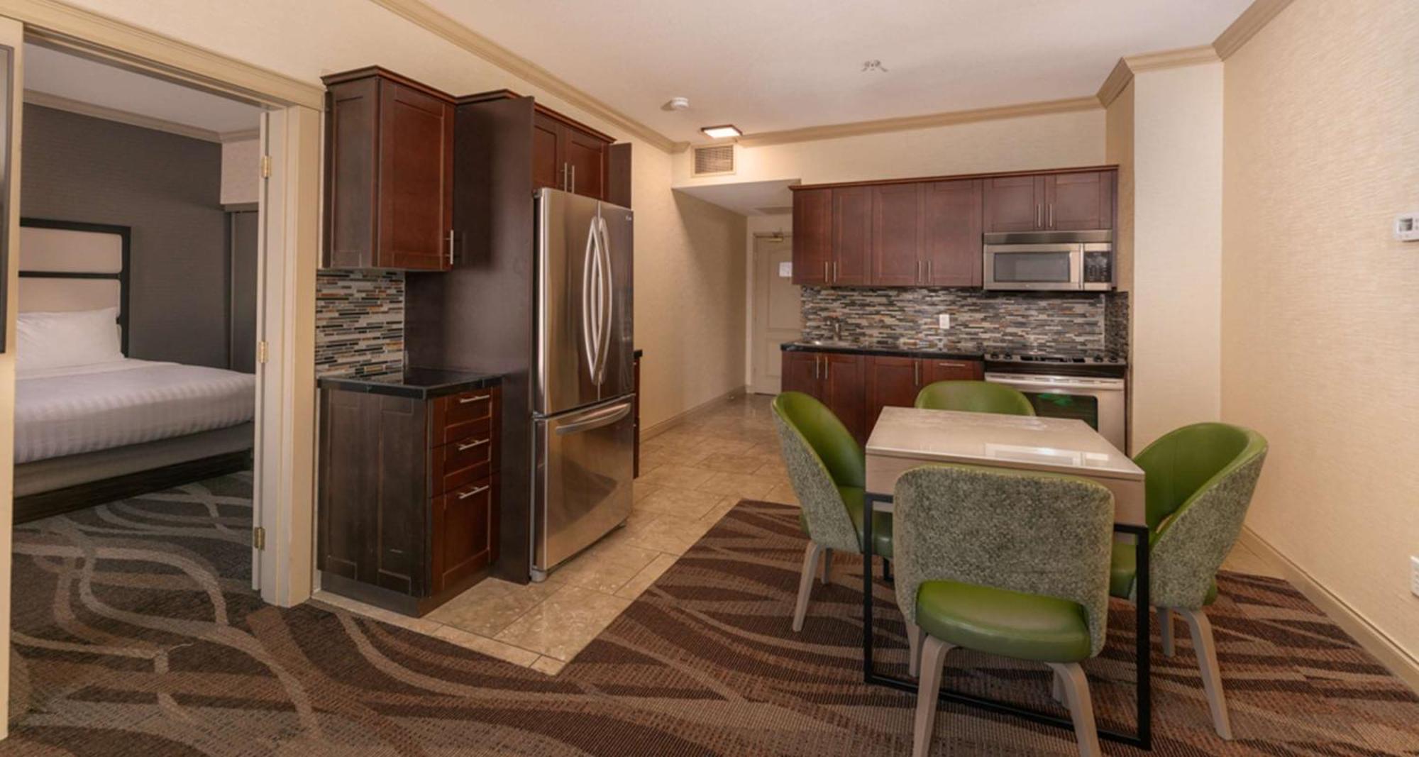 Prestige Harbourfront Resort, Worldhotels Luxury Salmon Arm Eksteriør billede